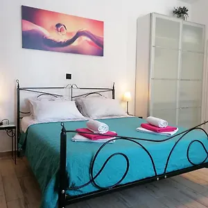 https://apartment-central-1.splithotels.org